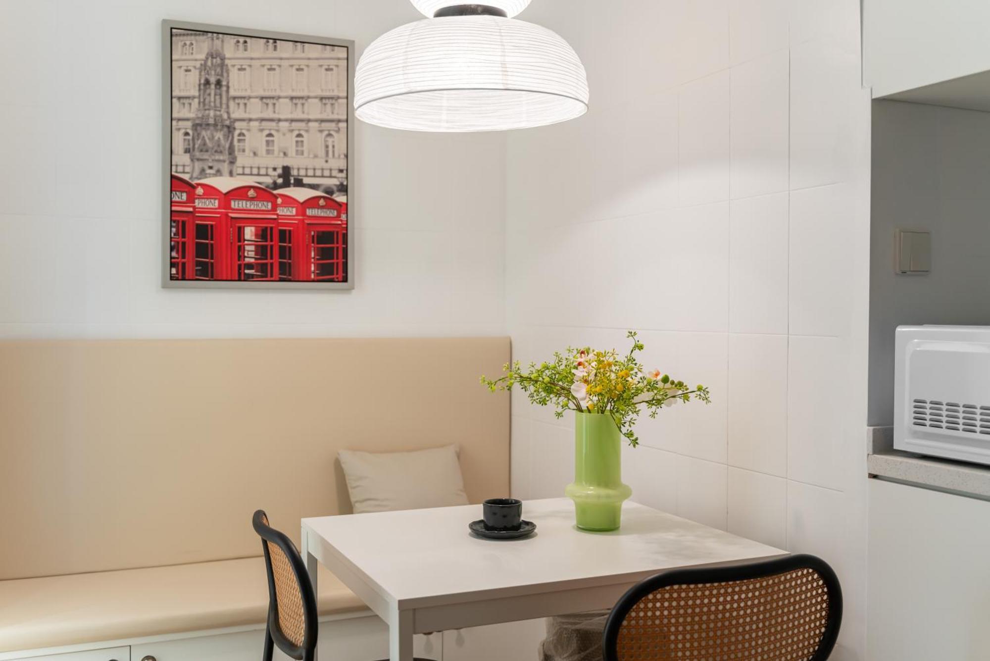 Shanghai Yi Du B&B - 150M Walk From Exit 5 Of Jiashan Road Metro Station Exterior foto
